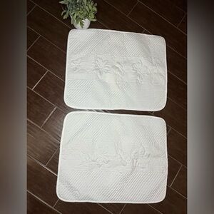 Nautica White floral quilted standard pillow shams